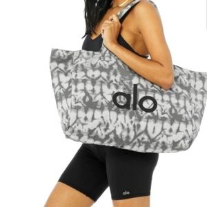 Alo shopper bag